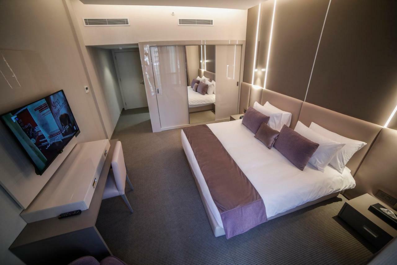 Hotel Rawsheh 51 Beirut Exterior foto