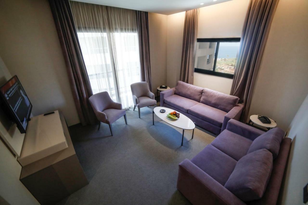 Hotel Rawsheh 51 Beirut Exterior foto