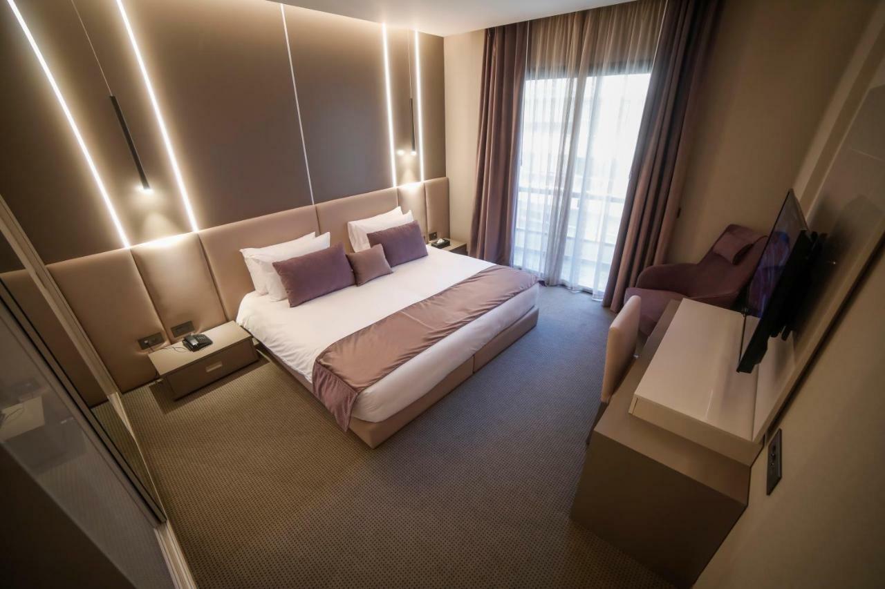 Hotel Rawsheh 51 Beirut Exterior foto