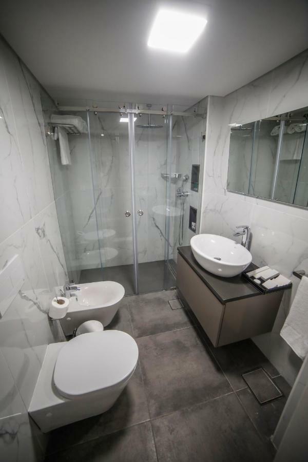 Hotel Rawsheh 51 Beirut Exterior foto